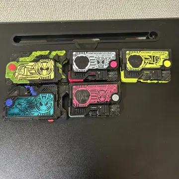 가면라이더 제로원 DX 프로그라이즈 키 5개 세트 2