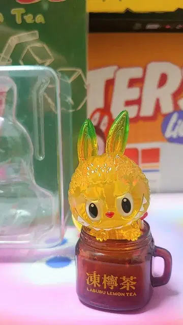 POP MART LABUBU 레몬 티 피규어