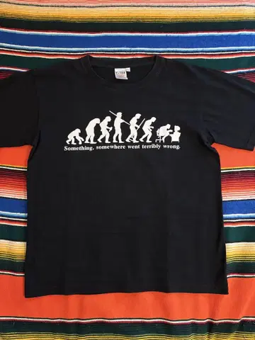 인류 진화 t셔츠 00s 90s 구제 의류 칸티스 착용