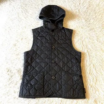 traditional weatherwear 퀼팅 후드 부착 베스트