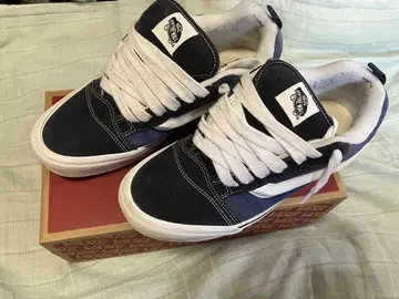 Vans 뉴스쿨