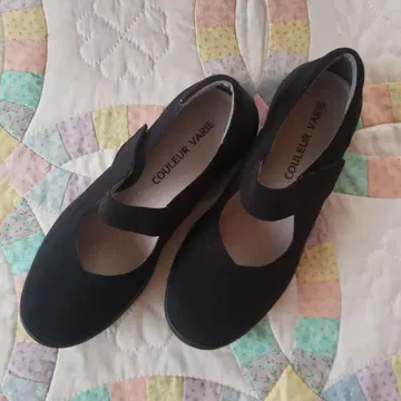 크롤 발리에 플랫슈즈 24cm