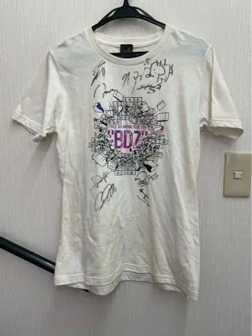 BDZ 투어 사인 포함 T셔츠 TWICE 레어