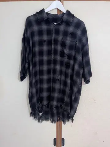 HARE 데미지 체크 셔츠