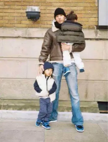 TRUE RELIGION Ricky Super T 트루 릴리전