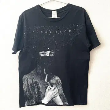 ROYAL BLOOD T셔츠 ( S 사이즈 )