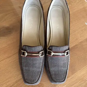 리갈 펌프스 24.5cm