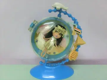 바비 Peek a boo Petites Barbie