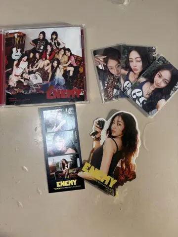 TWICE ENEMY 지효 세트