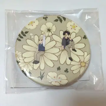 진격의 거인 Botania 접이식 거울 엘빈 리바이