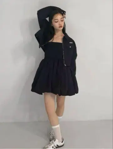 eimy istoire 에이미 이스트 월 벌룬 실루엣 셋업