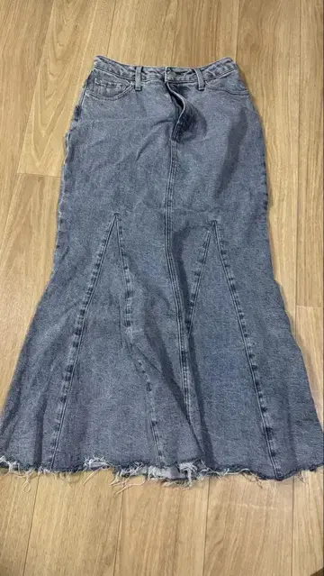 아뉴앙스 데님 스커트
