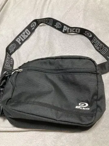 PIKO 숄더백