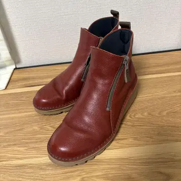 새상품급 JS하트라벨 경량 컴포트 부츠 레드 24.0 4E