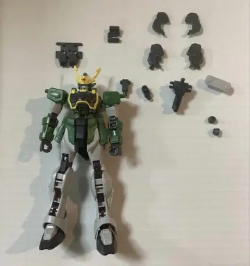 HG 1-144 건담 젠알트론 정크제품