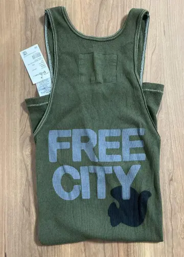 FREECITY 탱크탑 카키