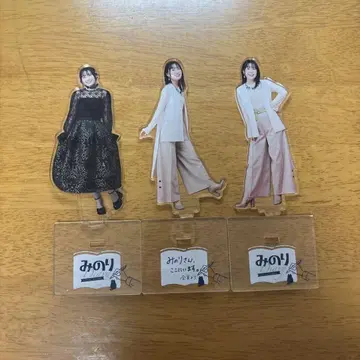 스즈키 미노리 아크릴 스탠드