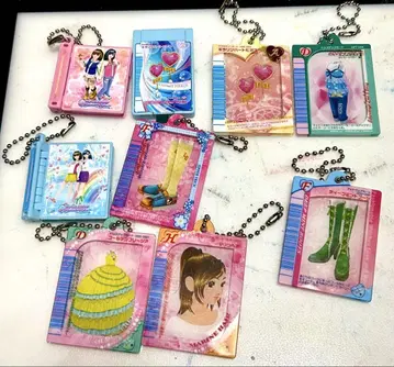 오샤레 마녀 러브 and 베리 가챠가챠 묶음 판매