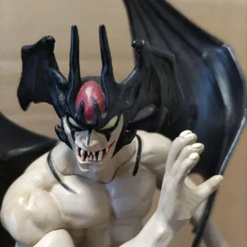 데빌맨 피규어 날개 포함 약 25cm