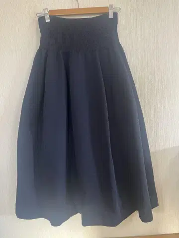 가을 겨울 상품 미러 오웬 플레어 스커트