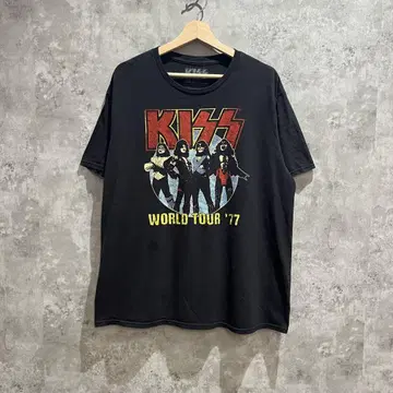 [ 무료배송 ] USA 구제 의류 00s KISS 프론트 프린트 T셔츠