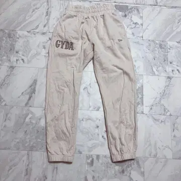 GYDA 뉴에라 콜라보 스웨트 팬츠