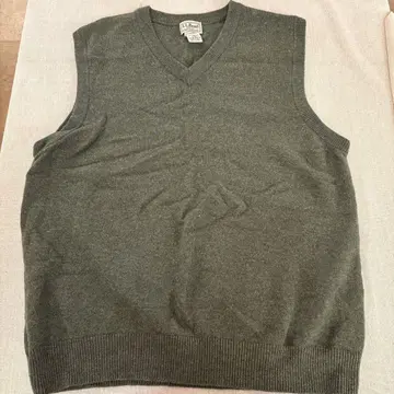 L.L.Bean 카키 V넥 베스트 L 사이즈