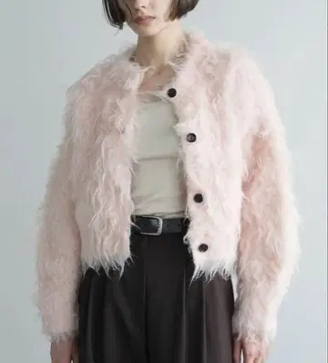 CLANE SHAGGY SHORT KNIT CARDIGAN