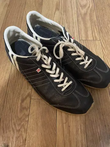 패트릭 스니커즈 28.5cm