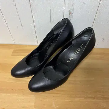 DIANA 펌프스 블랙 여성용