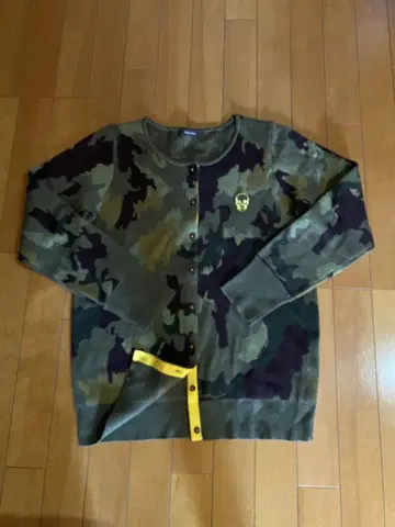 [ 새상품 ] Rejoove 카모 패턴 가디건