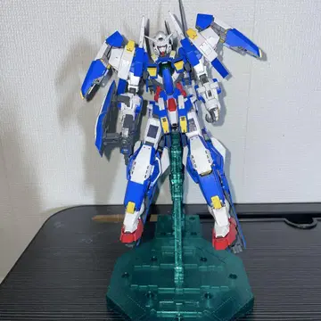 MG 1/100 건담 엑시아 돌진 조립 완료