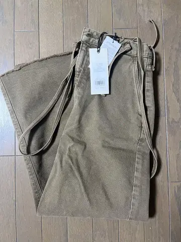 어퍼 하이츠 롱 데님 스커트