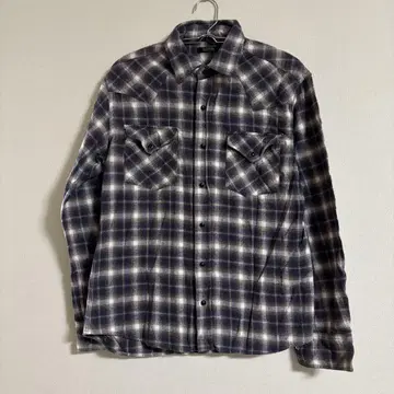 Von Dutch M 네이비와 화이트 체크 무늬 긴팔 셔츠
