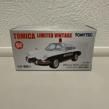 TOMICA LIMITED VINTAGE Porsche 912