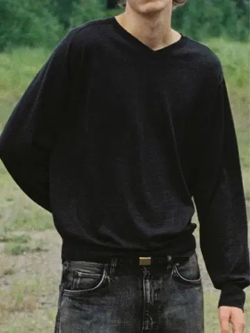 W/Si/Ca 18G V Neck Knit ASH BLACK