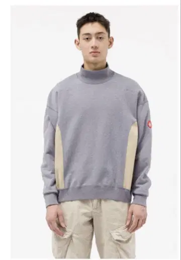 C.E cavempt 맨투맨 상태 좋음