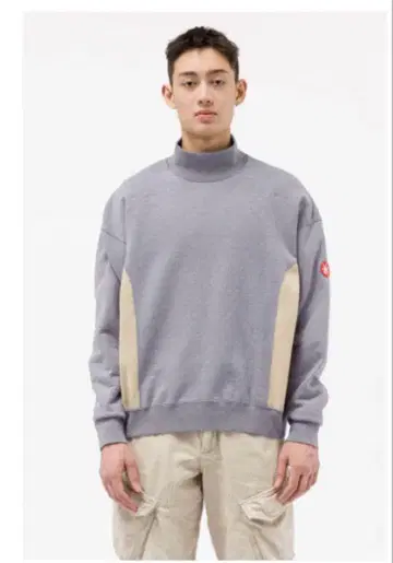 C.E cavempt 맨투맨 상태 좋음