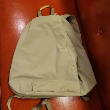 코조라소 베이지 나일론 백팩