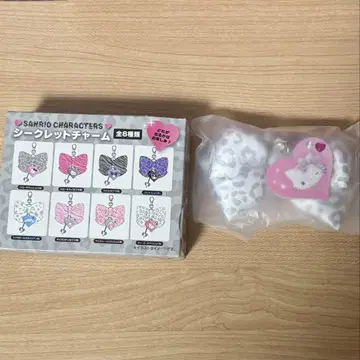 산리오 모노톤 애니멀 시크릿 참 챠미 키티