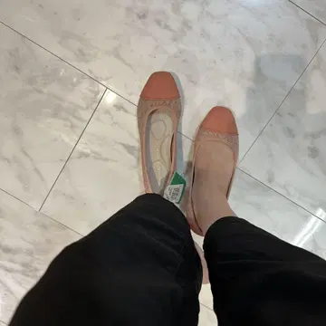 베네통 플랫슈즈 핑크 23.5cm