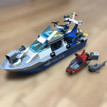 레고(LEGO) 시티 폴리스 패트롤 보트 60277