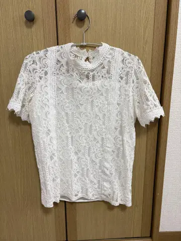[새상품급] 전체 레이스 상의 반팔 화이트