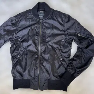 새상품급 ALPHA INDUSTRIES MA-1 플라이트 자켓 M 블랙