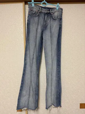 ZARA 플레어 데님 팬츠 남성용