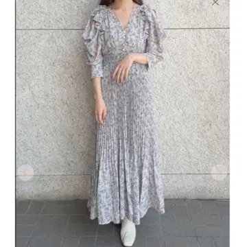 COCO DEAL 빈티지 플라워 슬릿 슬리브 원피스