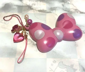 새상품 Disney 미니 빅 리본 거울 키링