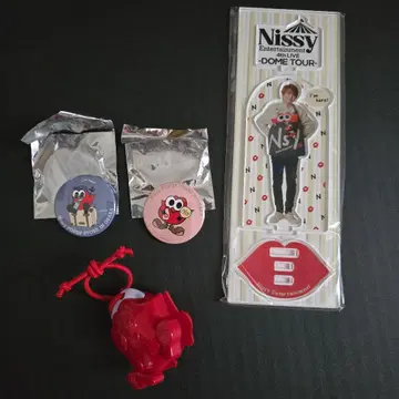 Nissy 아크릴 스탠드 & Lippy 캔 배치 캐스터네츠