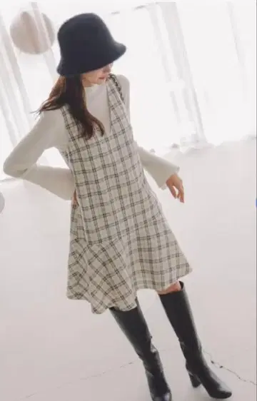 프로포션 바디 드레싱 새상품급 트위드 오버롤 스커트