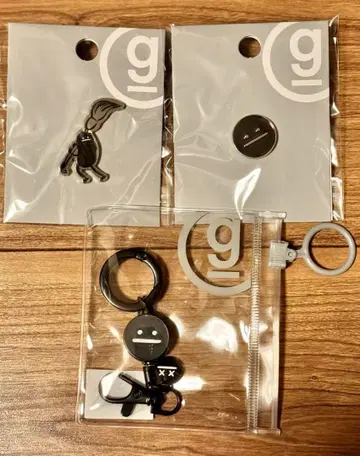 그라니프 뷰티풀 섀도우 핀즈 릴 포함 키링 세트